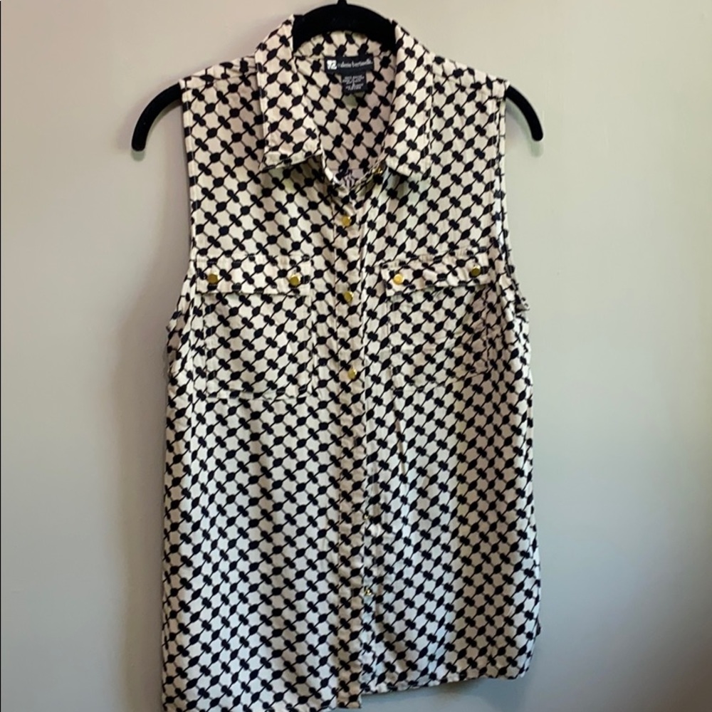 Valerie Bertinelli size large blouse